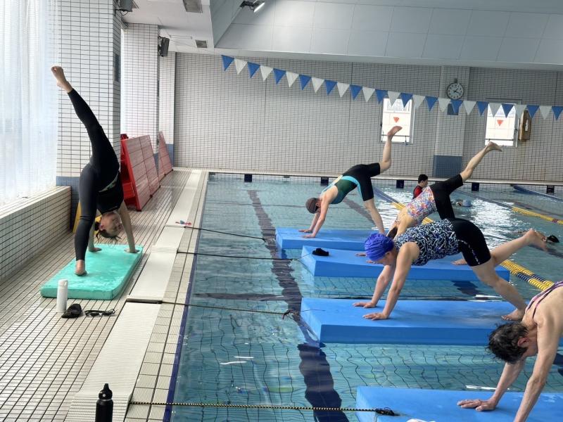 フロートヨガ